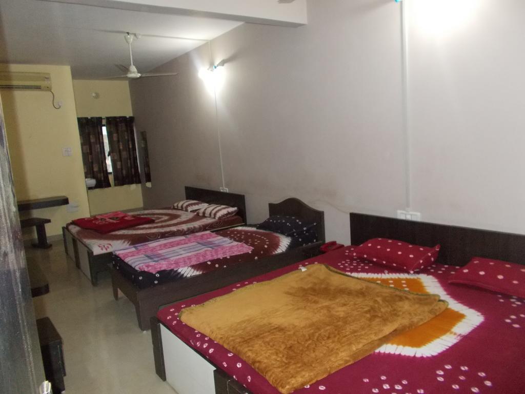 Hotel Rudraksh Virani Экстерьер фото